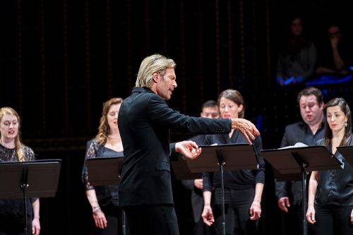 Eric Whitacre Singers - Budapest, April 2019