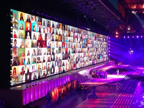 Eric Whitacre's Virtual Youth Choir at the Glasgow 2014 Commonwealth Games